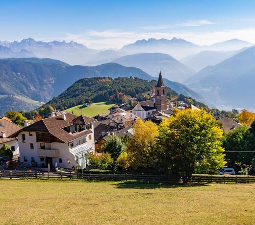 Jenesien/San Genesio in autumn